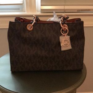 Michael Kors Cynthia purse